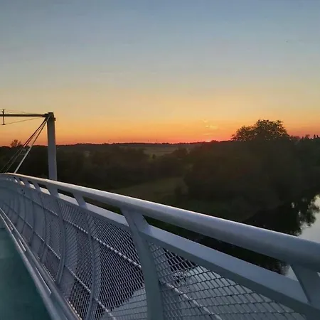 Spacious & Cleаn 4 Isolated For Groups Apartman Pozsony