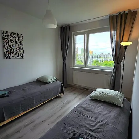 Spacious & Cleаn 4 Isolated For Groups 公寓 布拉迪斯拉发
