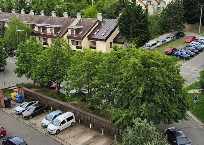 Apartament Spacious & Cleаn 4 Isolated For Groups