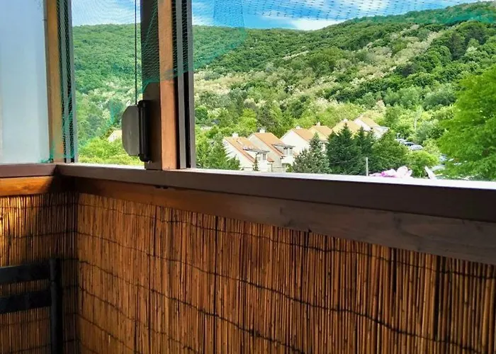 Spacious & Cleаn 4 Isolated For Groups *