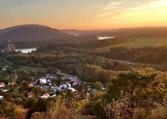 Spacious & Cleаn 4 Isolated For Groups * Bratislava