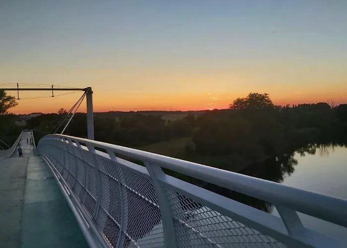 Spacious & Cleаn 4 Isolated For Groups Apartamento Bratislava