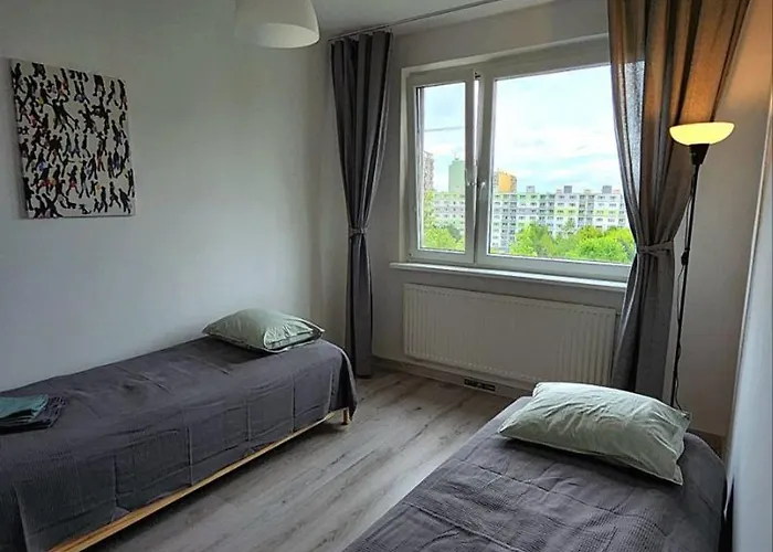 Spacious & Cleаn 4 Isolated For Groups Apartamento Bratislava